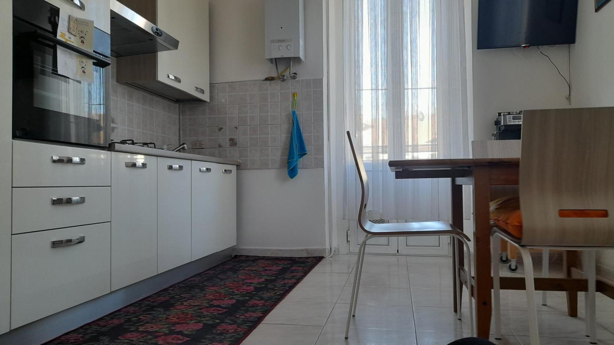 Apartment Duomo Bocconi Navigli Milan Bagian luar foto